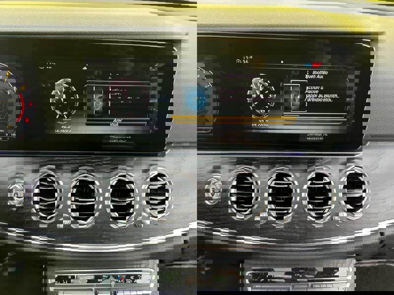 Image Mercedes-Benz 汃獡敳䔠䈠牥楬敮 200 2.0 184 Avantgarde Carplay Clim Bi-zone Caméra PA Sièges élec chauffants Bluetooth Toit ouvrant 